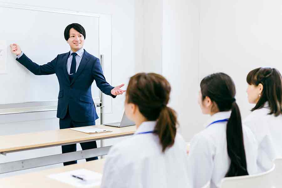 病院薬剤師が入社後に受ける研修内容とは？OJTや入社後研修成功ポイントの画像2