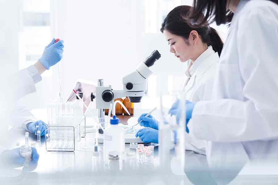 薬剤師から製薬会社の研究職に転職できる？一般企業への転職のコツも解説の画像1