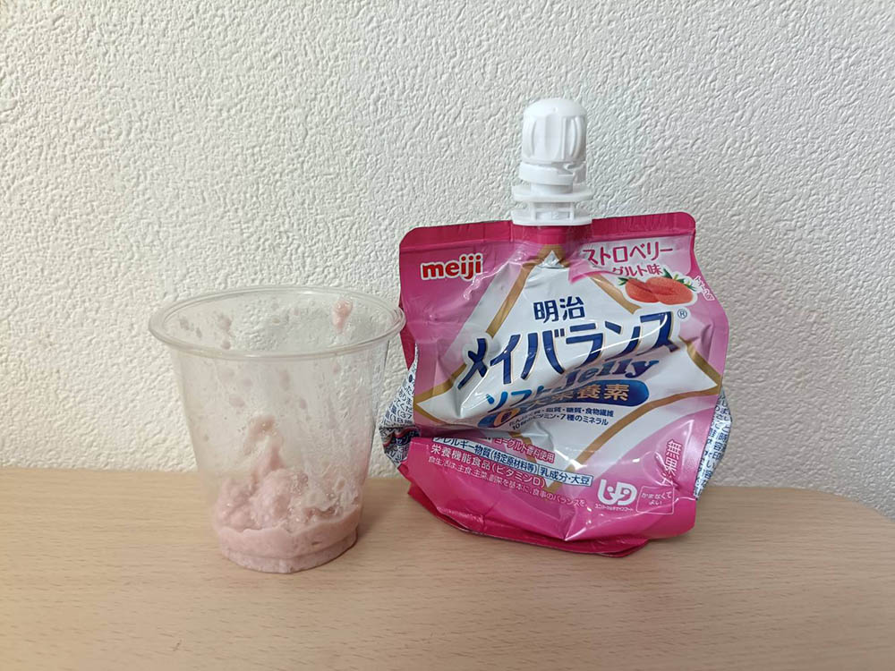明治メイバランスソフトJelly（ゼリー）ストロベリーヨーグルト味